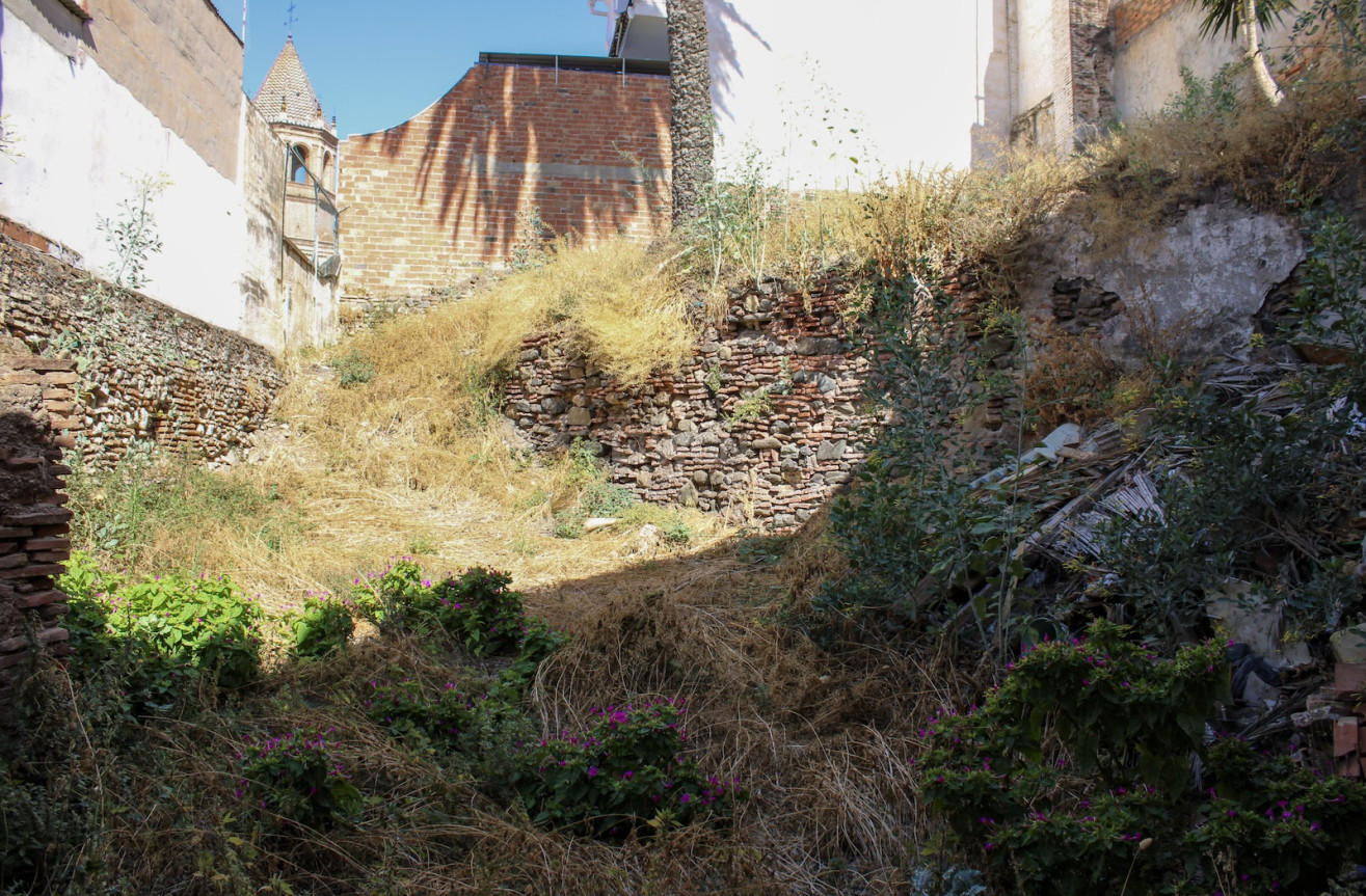 Resale - Plot / Land - Vélez-Málaga - Costa del Sol