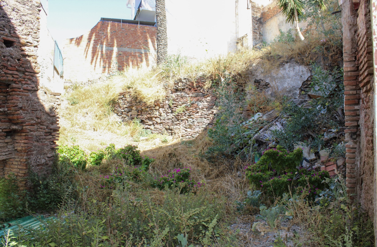 Resale - Plot / Land - Vélez-Málaga - Costa del Sol