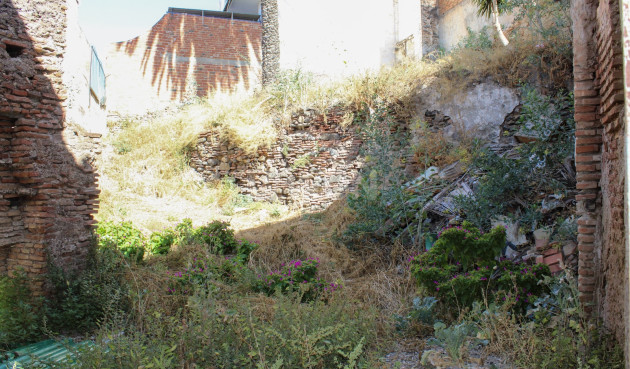 Resale - Plot / Land - Vélez-Málaga - Costa del Sol