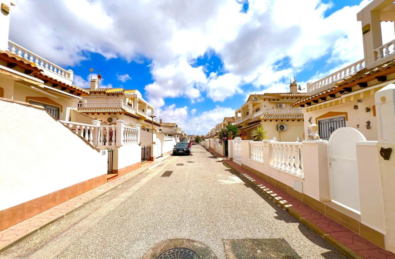 Resale - Townhouse - Orihuela - Urbanización Perla Del Mar