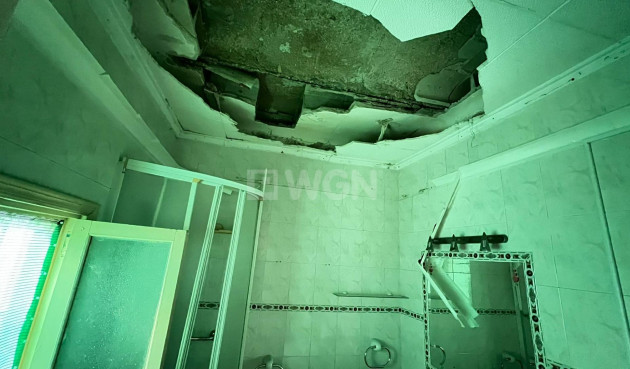 Odsprzedaż - Mieszkanie w bloku - Torrevieja