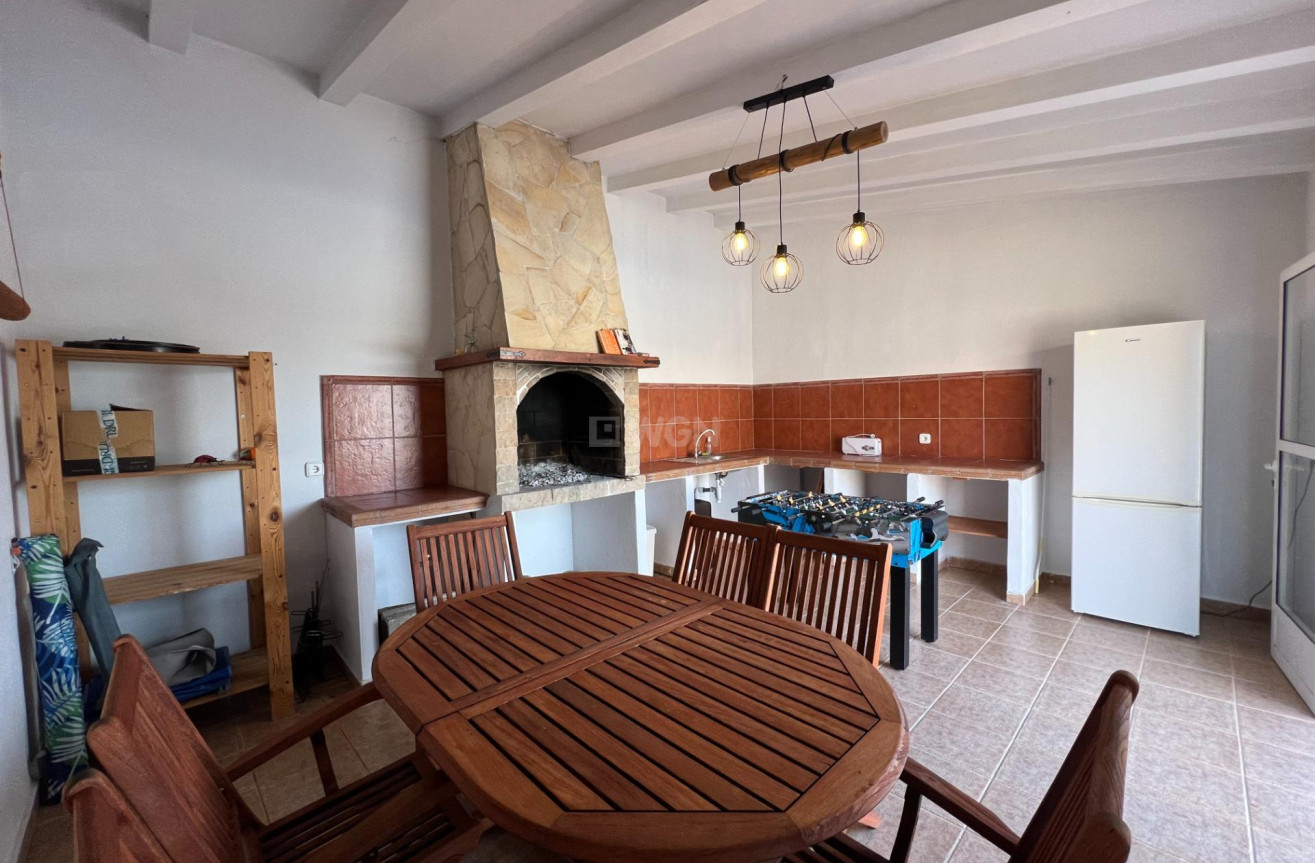 Wiederverkauf - Villa - Dolores - Cmno. Escorredor