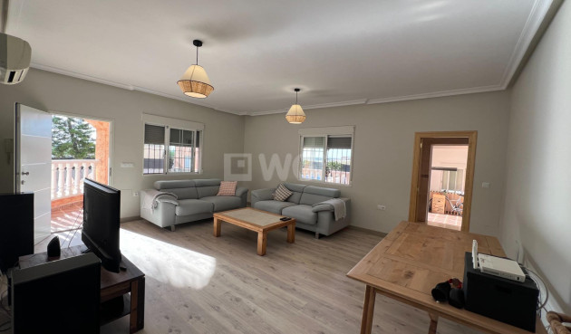 Wiederverkauf - Villa - Dolores - Cmno. Escorredor