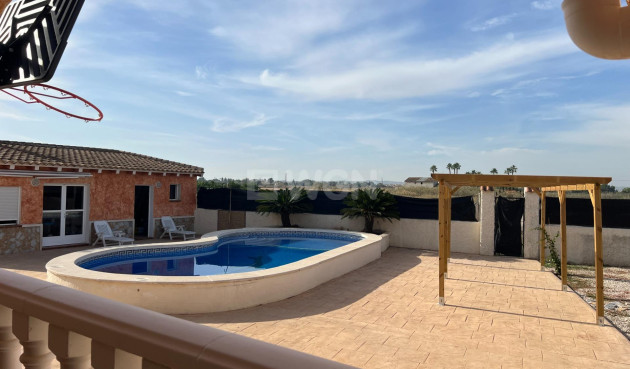 Wiederverkauf - Villa - Dolores - Cmno. Escorredor