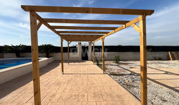 Wiederverkauf - Villa - Dolores - Cmno. Escorredor