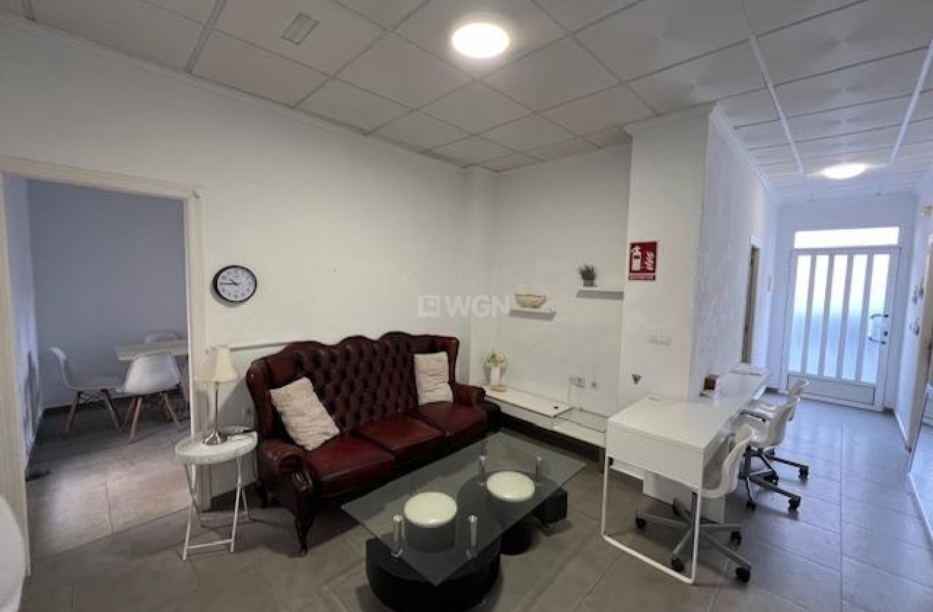 Resale - Townhouse - Dolores - Centro