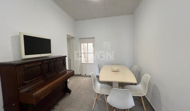 Resale - Townhouse - Dolores - Centro