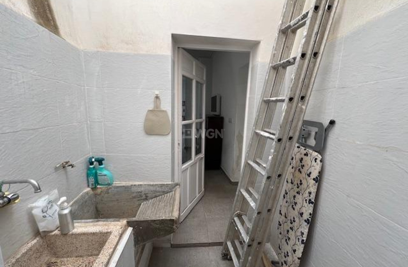Resale - Townhouse - Dolores - Centro