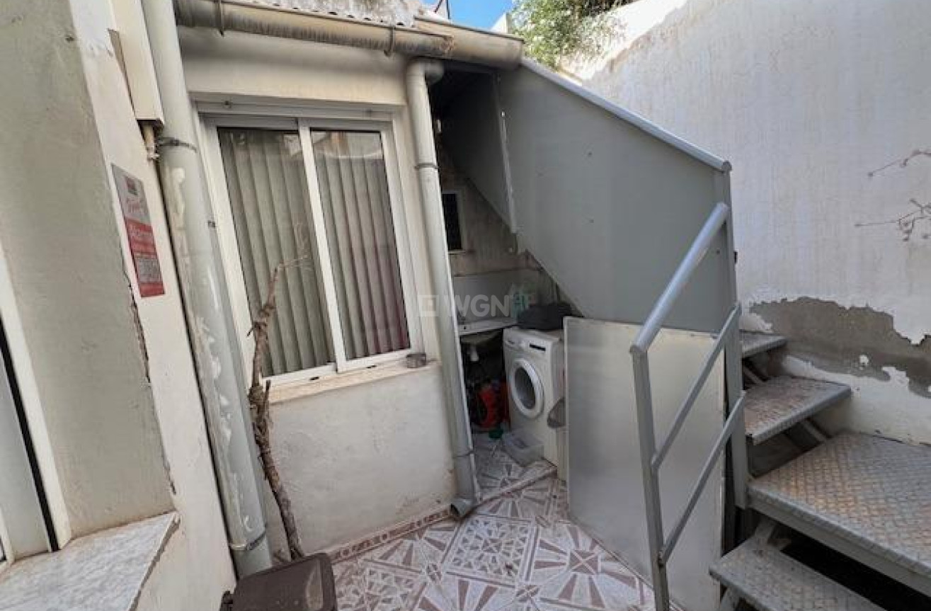 Resale - Townhouse - Dolores - Centro