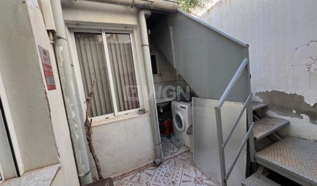 Resale - Townhouse - Dolores - Centro