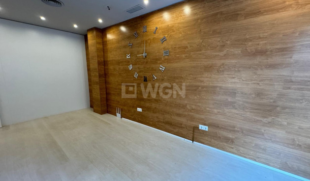 Reventa - Comercial - Guardamar del Segura - Avenida Pais Valenciàno