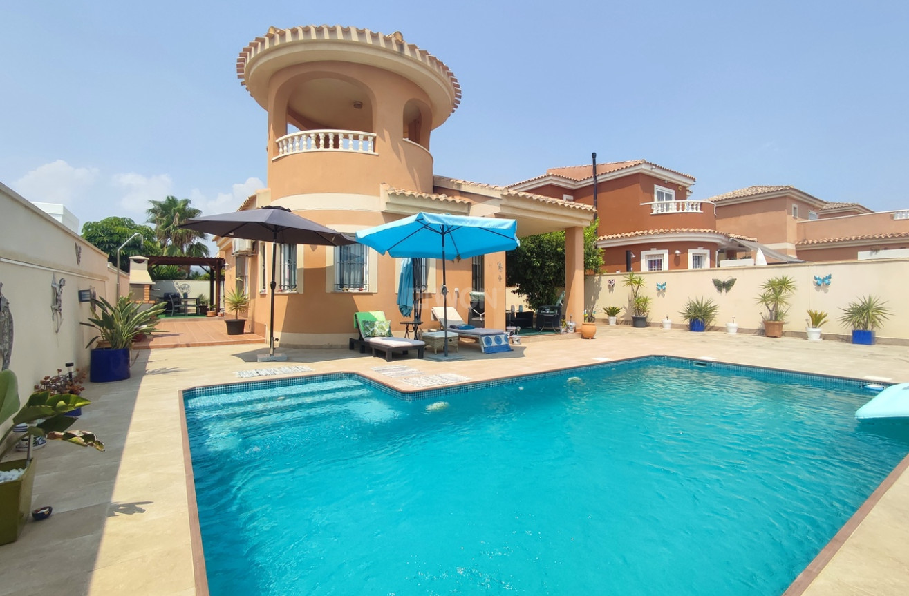 Resale - Villa - Sucina - Inland