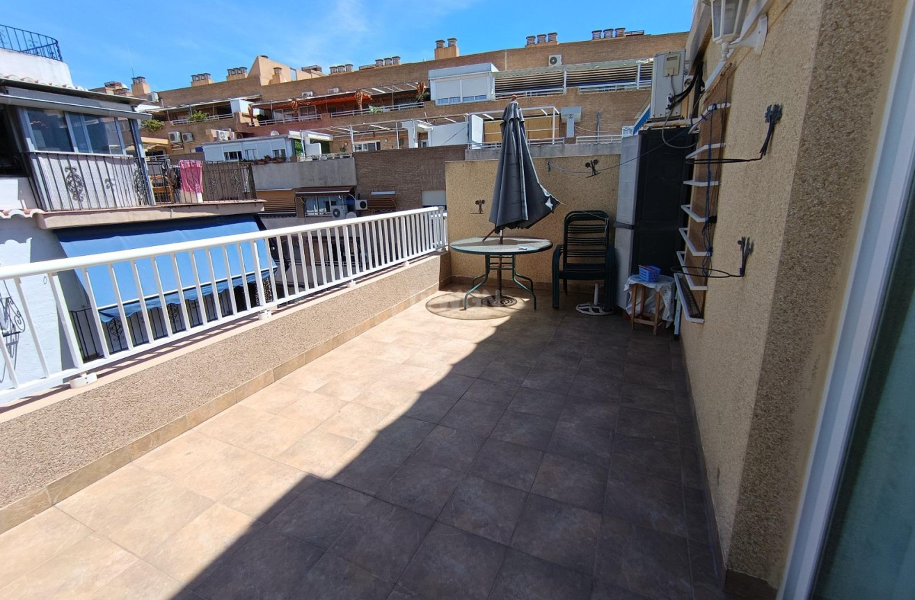 Odsprzedaż - Mieszkanie w bloku - Benidorm - Centro