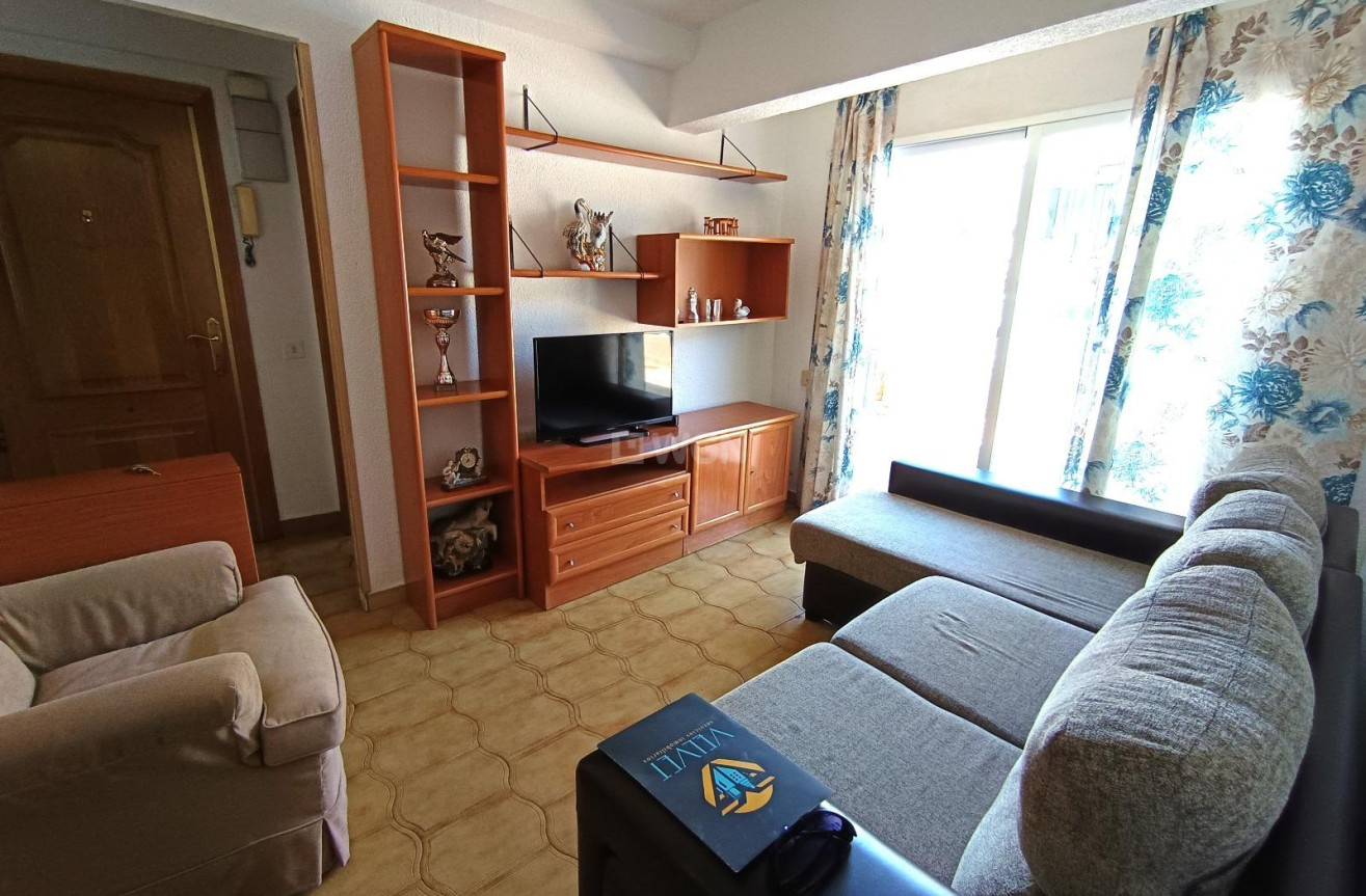 Odsprzedaż - Mieszkanie w bloku - Benidorm - Centro