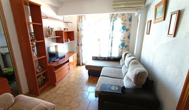 Odsprzedaż - Mieszkanie w bloku - Benidorm - Centro