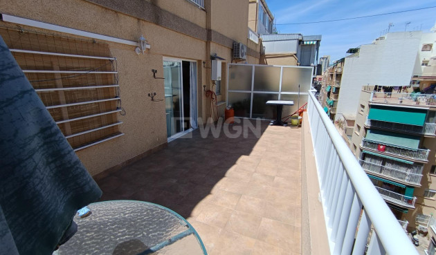 Odsprzedaż - Mieszkanie w bloku - Benidorm - Centro