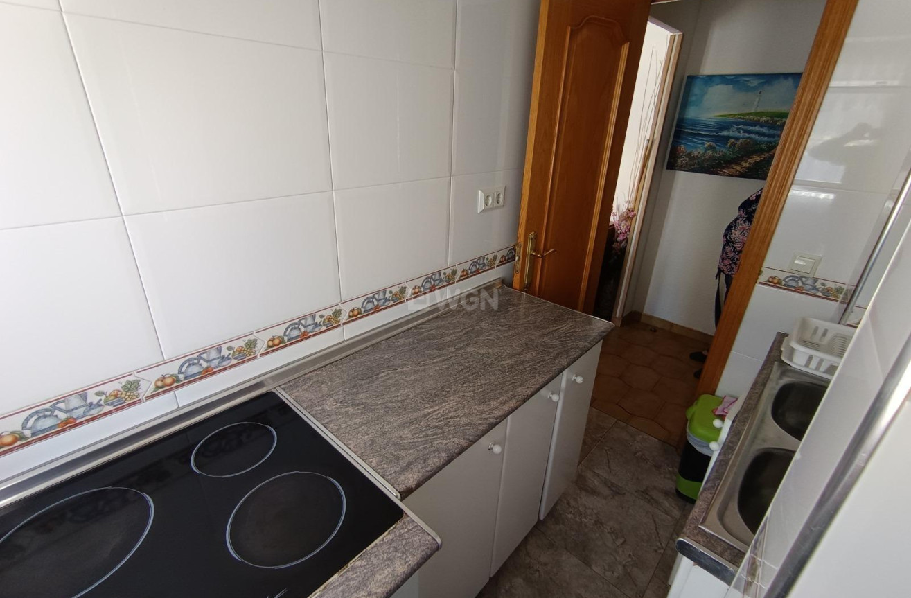 Odsprzedaż - Mieszkanie w bloku - Benidorm - Centro