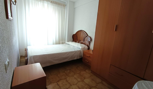 Odsprzedaż - Mieszkanie w bloku - Benidorm - Centro