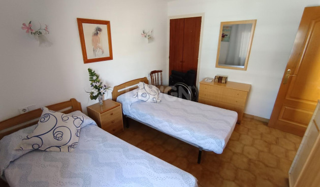 Odsprzedaż - Mieszkanie w bloku - Benidorm - Centro