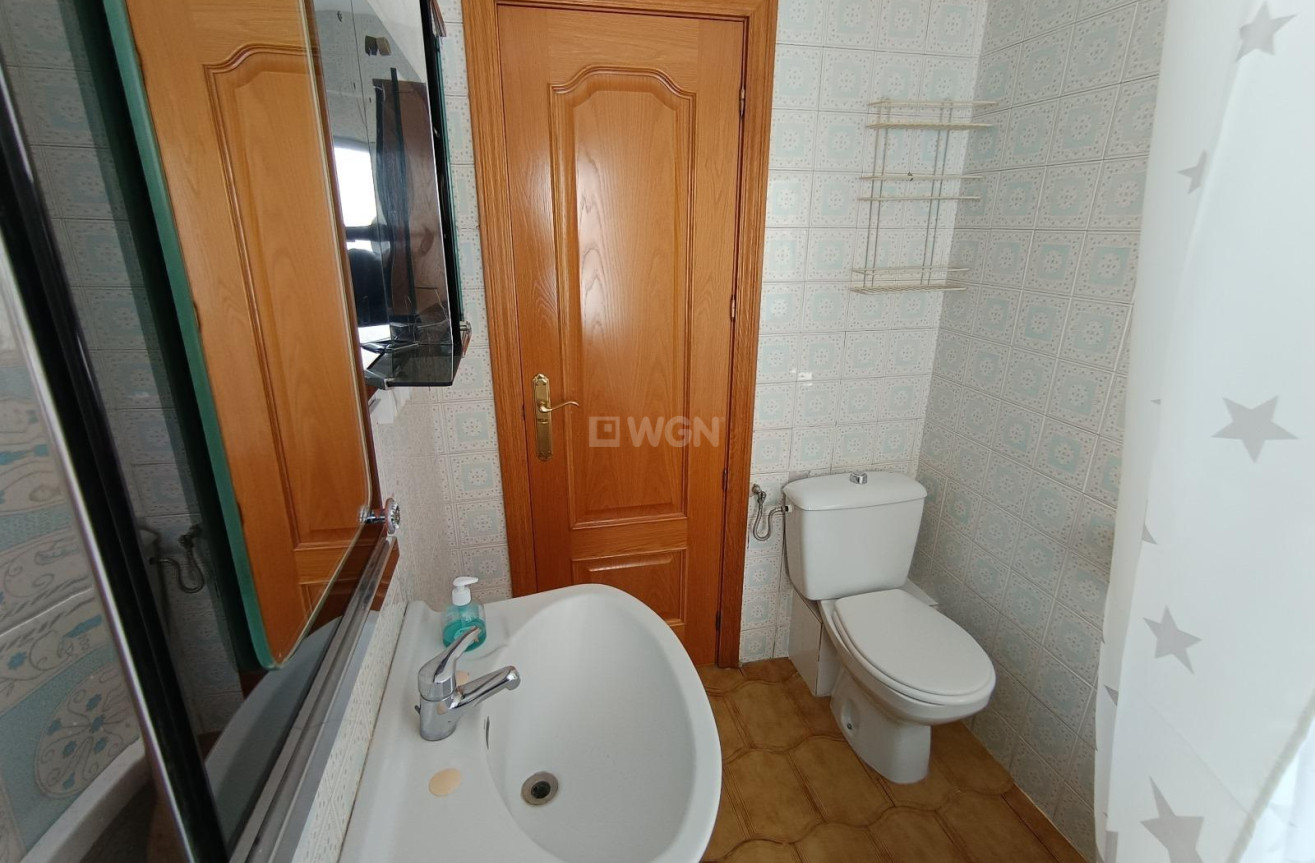 Odsprzedaż - Mieszkanie w bloku - Benidorm - Centro