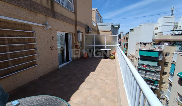 Odsprzedaż - Mieszkanie w bloku - Benidorm - Centro