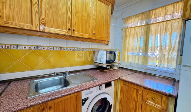 Odsprzedaż - Daszek - Torrevieja - Costa Blanca