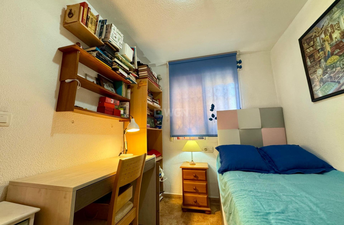 Odsprzedaż - Daszek - Torrevieja - Costa Blanca