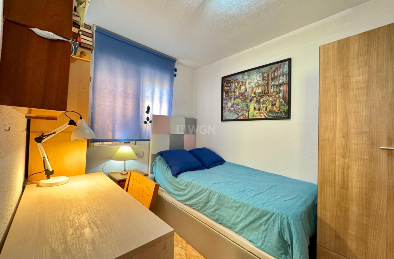 Odsprzedaż - Daszek - Torrevieja - Costa Blanca