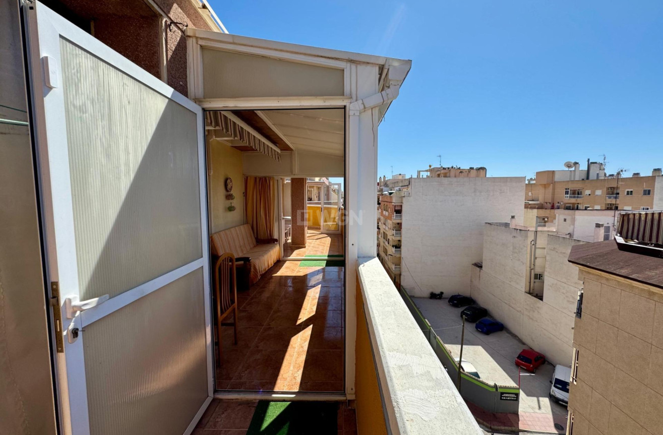 Odsprzedaż - Daszek - Torrevieja - Costa Blanca