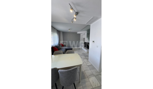 Resale - Villa - Torrevieja - Costa Blanca