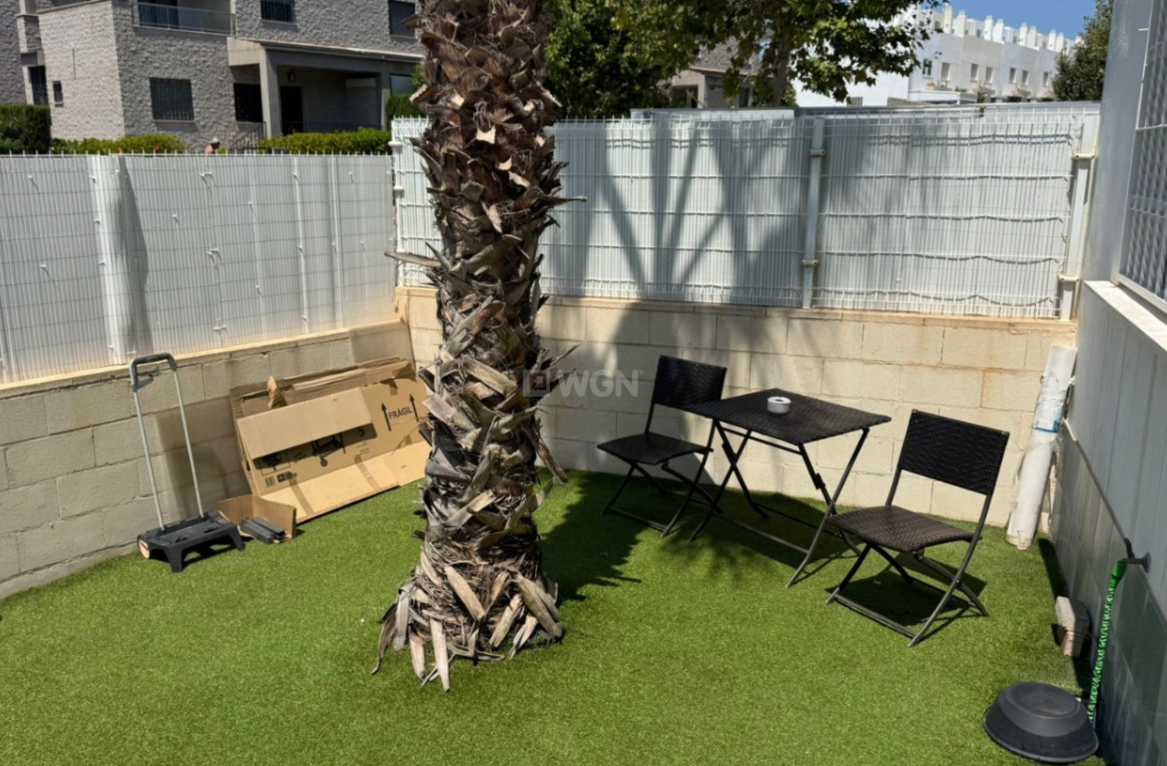 Resale - Villa - Torrevieja - Costa Blanca