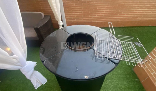 Odsprzedaż - Mieszkanie w bloku - Villajoyosa - Costa Blanca