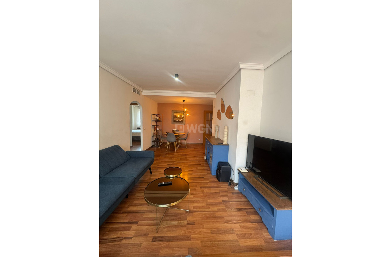 Odsprzedaż - Mieszkanie w bloku - Villajoyosa - Costa Blanca