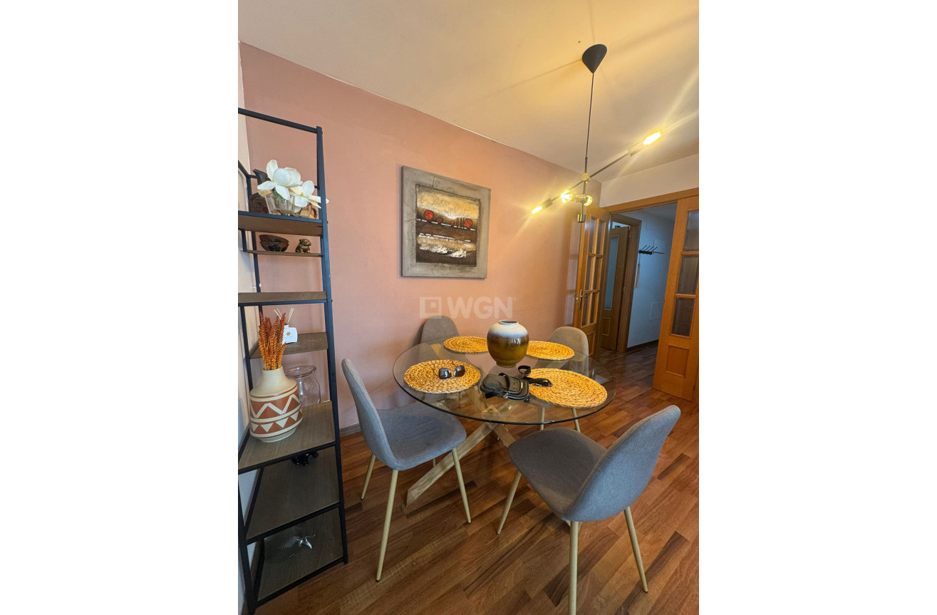 Odsprzedaż - Mieszkanie w bloku - Villajoyosa - Costa Blanca