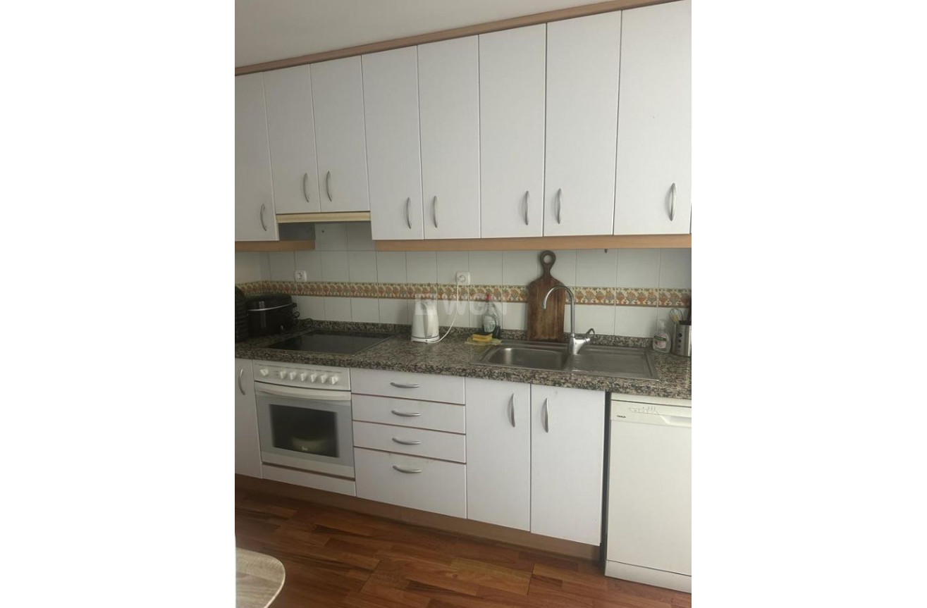 Odsprzedaż - Mieszkanie w bloku - Villajoyosa - Costa Blanca