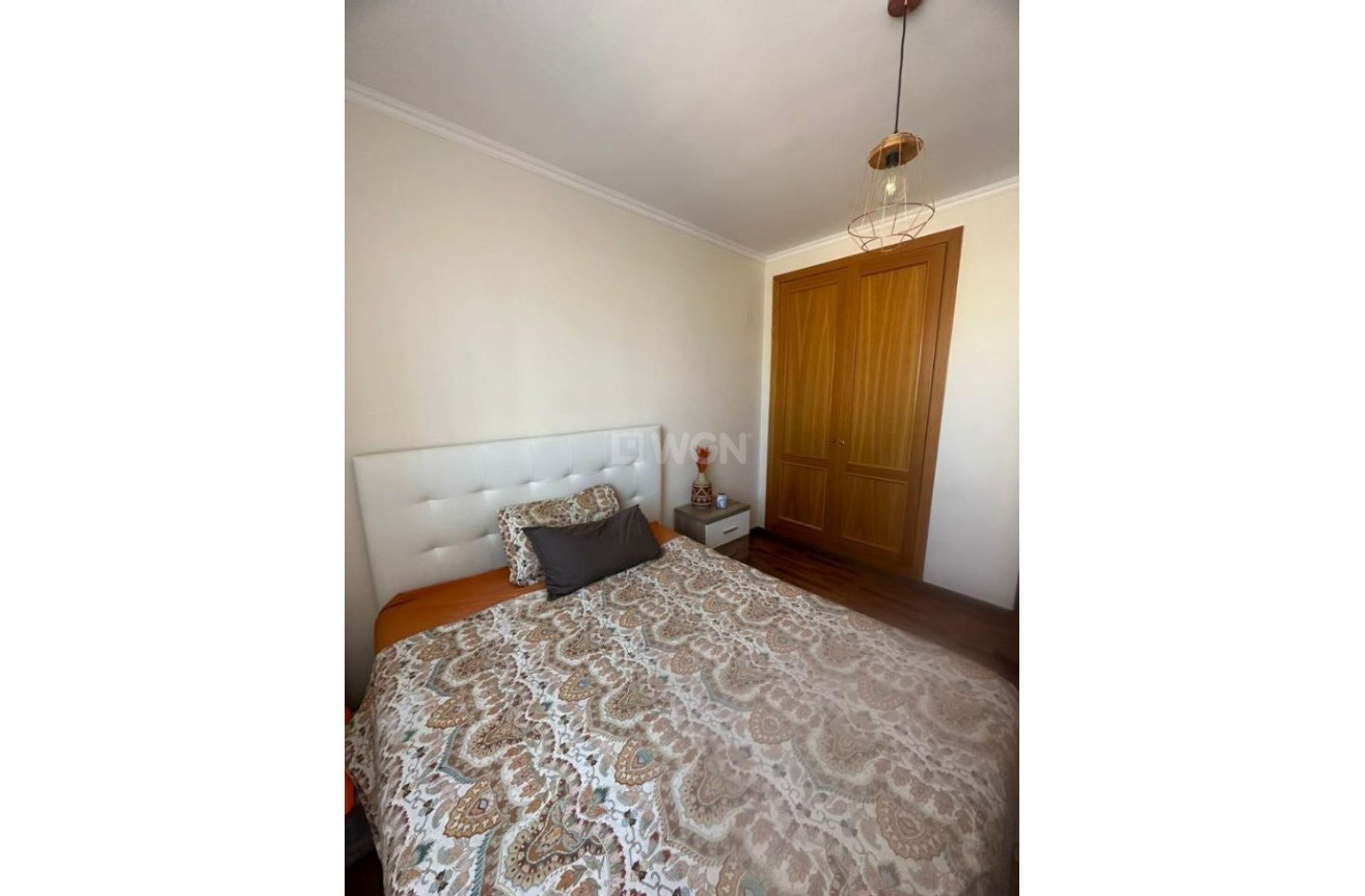 Odsprzedaż - Mieszkanie w bloku - Villajoyosa - Costa Blanca