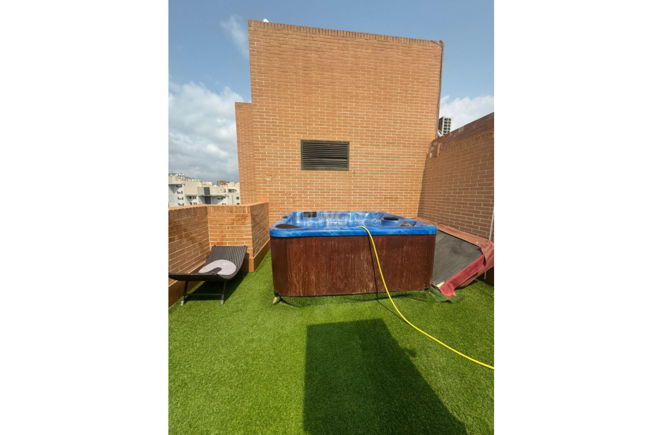 Odsprzedaż - Mieszkanie w bloku - Villajoyosa - Costa Blanca