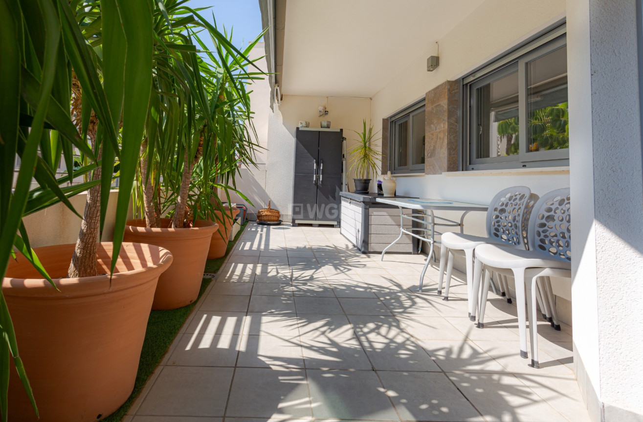 Resale - Apartment / flat - Torrevieja - Costa Blanca