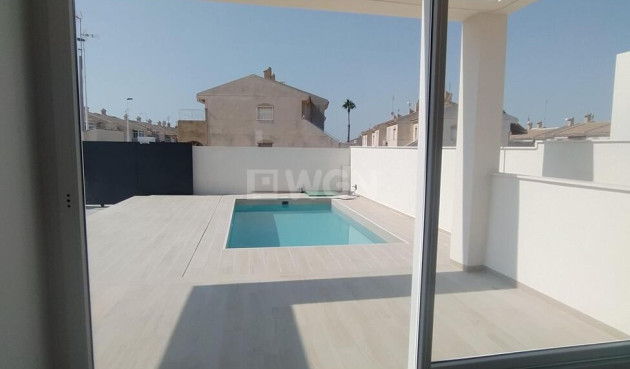 Odsprzedaż - Villa Penthouse - Torrevieja - aguas nuevas