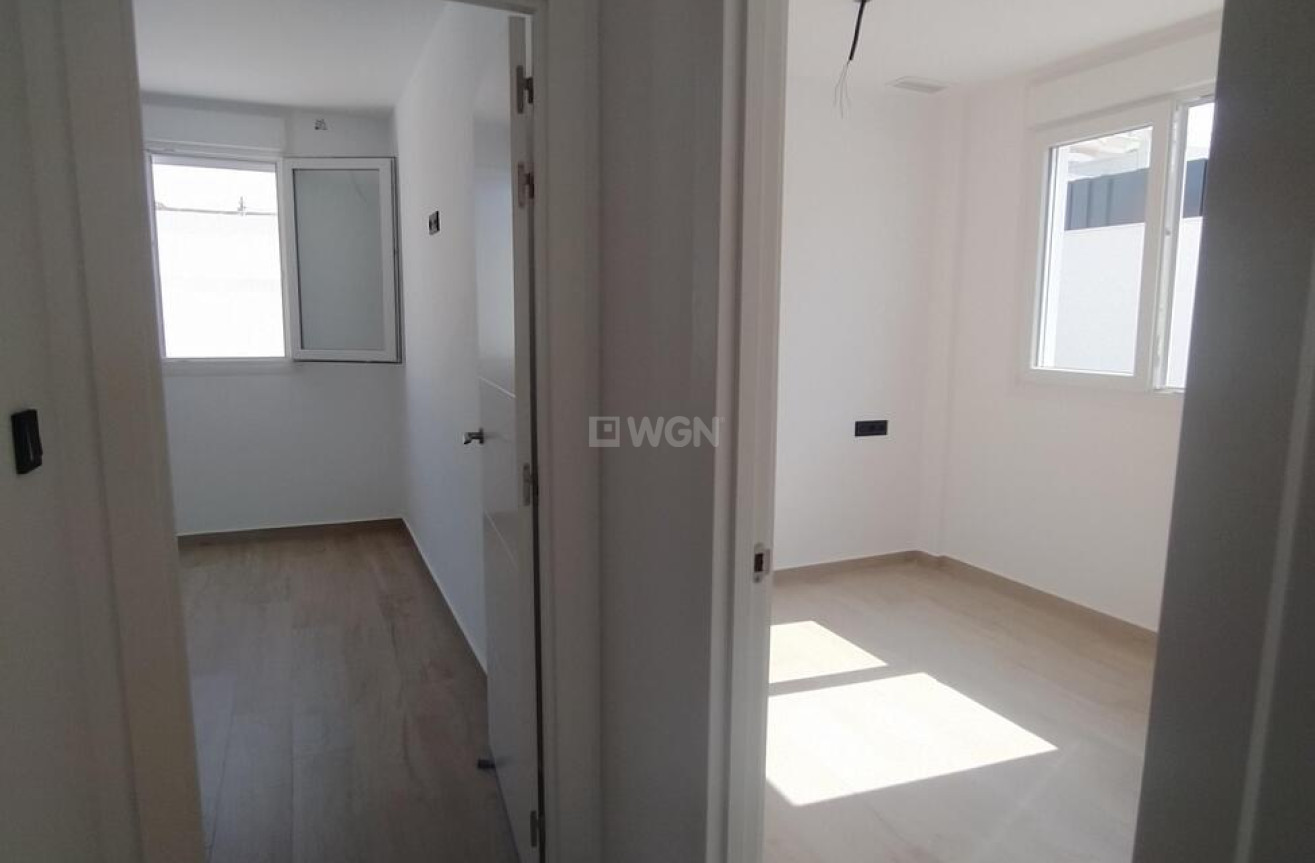 Odsprzedaż - Villa Penthouse - Torrevieja - aguas nuevas