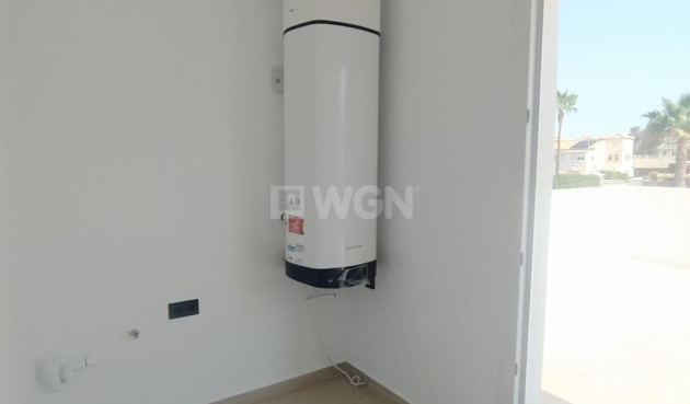 Odsprzedaż - Villa Penthouse - Torrevieja - aguas nuevas