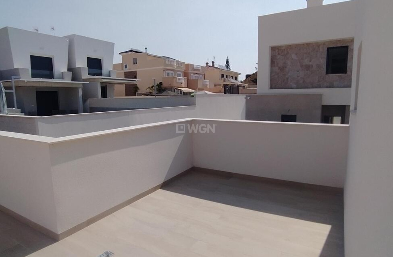Odsprzedaż - Villa Penthouse - Torrevieja - aguas nuevas