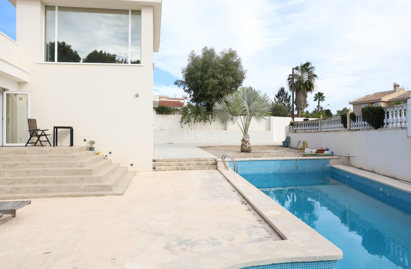 Odsprzedaż - Villa - Ciudad Quesada - Costa Blanca Sur