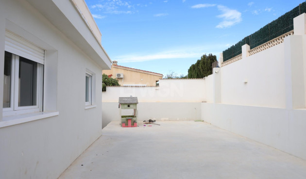 Odsprzedaż - Villa - Ciudad Quesada - Costa Blanca Sur