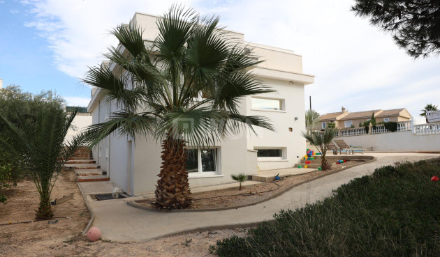 Odsprzedaż - Villa - Ciudad Quesada - Costa Blanca Sur