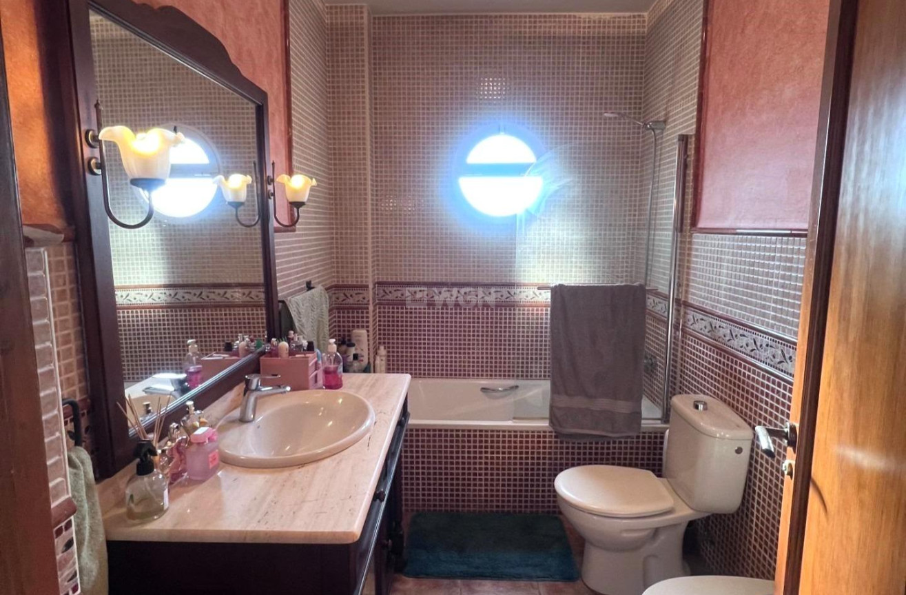 Odsprzedaż - Villa - Orihuela - Desamparados-hurchillo-torremendo