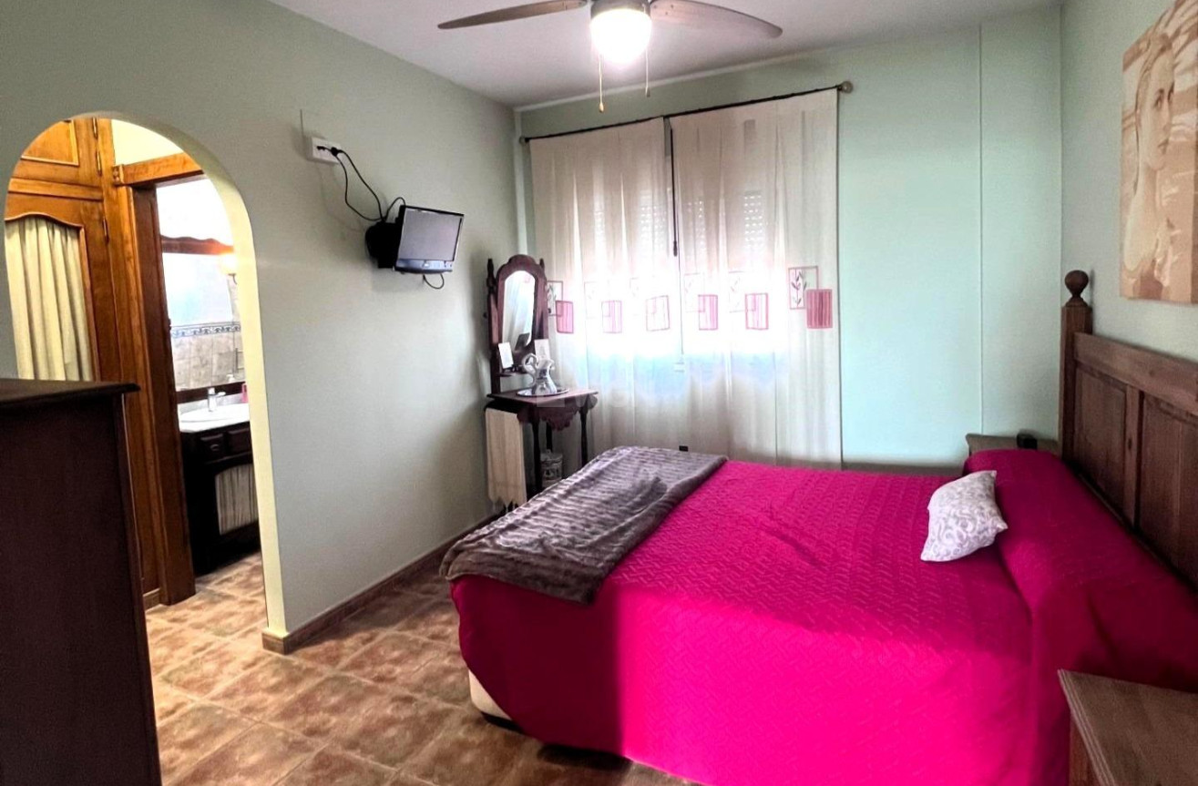 Odsprzedaż - Villa - Orihuela - Desamparados-hurchillo-torremendo