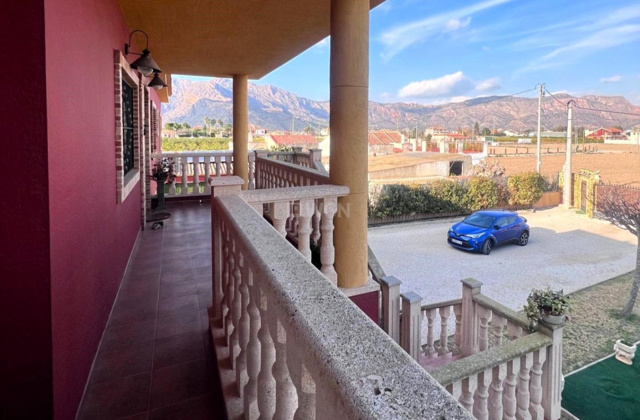 Odsprzedaż - Villa - Orihuela - Desamparados-hurchillo-torremendo