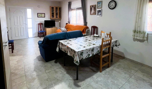 Odsprzedaż - Villa - Orihuela - Desamparados-hurchillo-torremendo