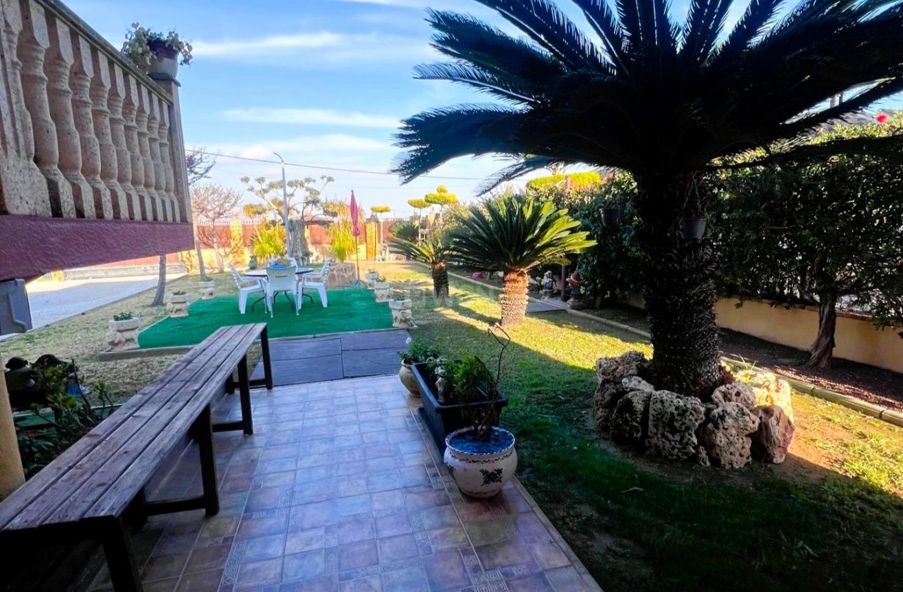 Odsprzedaż - Villa - Orihuela - Desamparados-hurchillo-torremendo